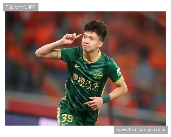 王钰栋边路突击助浙江队连续制造威胁